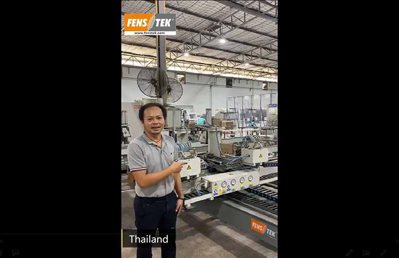 Four point welding machine machine comments from Thailand customer